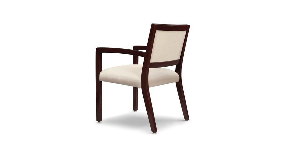 Facelift Replay Guest Seating